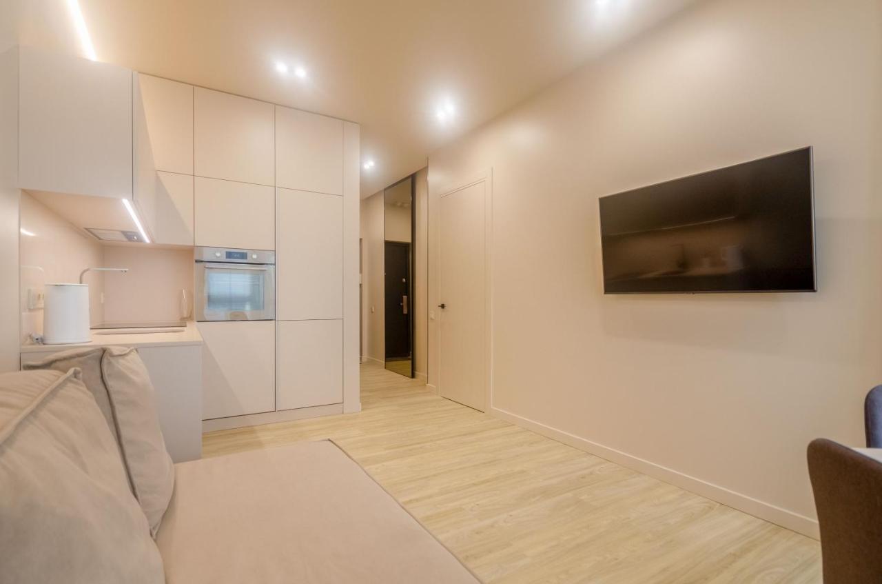 Petrovdom 85-141-122-38 Apartments In The Rc "French Quarter" Kyiv Exterior photo